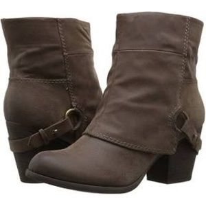 Taupe Fergalicious Liza Booties | Women’s 6.5